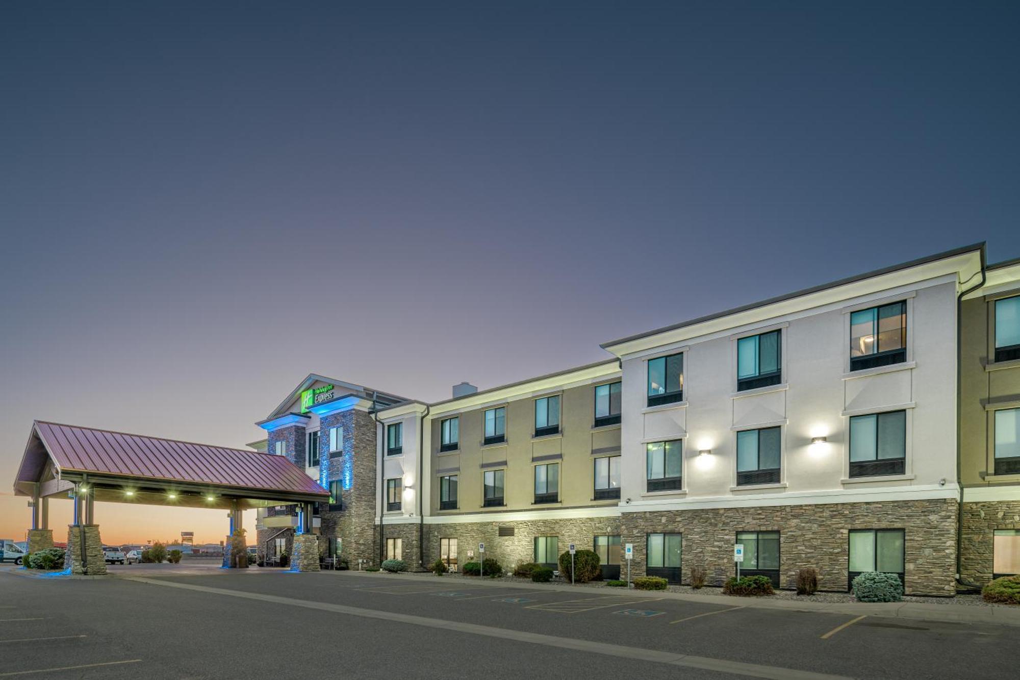 Holiday Inn Express Belgrade-Bozeman Area By Ihg Εξωτερικό φωτογραφία